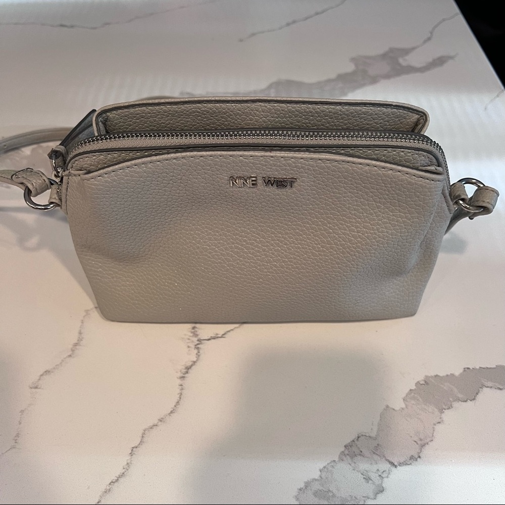 Like New! Nine West Crossbody Bag with Triple Compartments